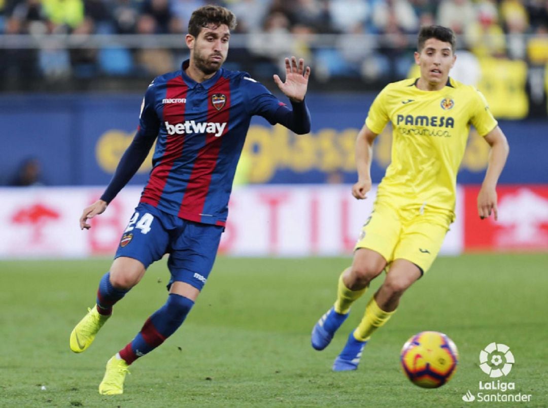 José Campaña ante el Villarreal