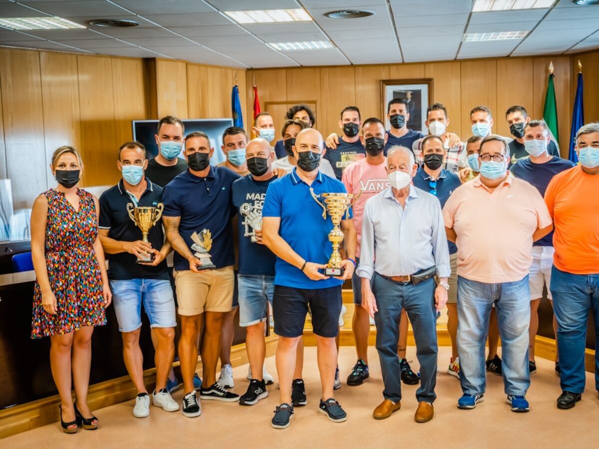 Los veteranos de la UD Roquetas, campeones