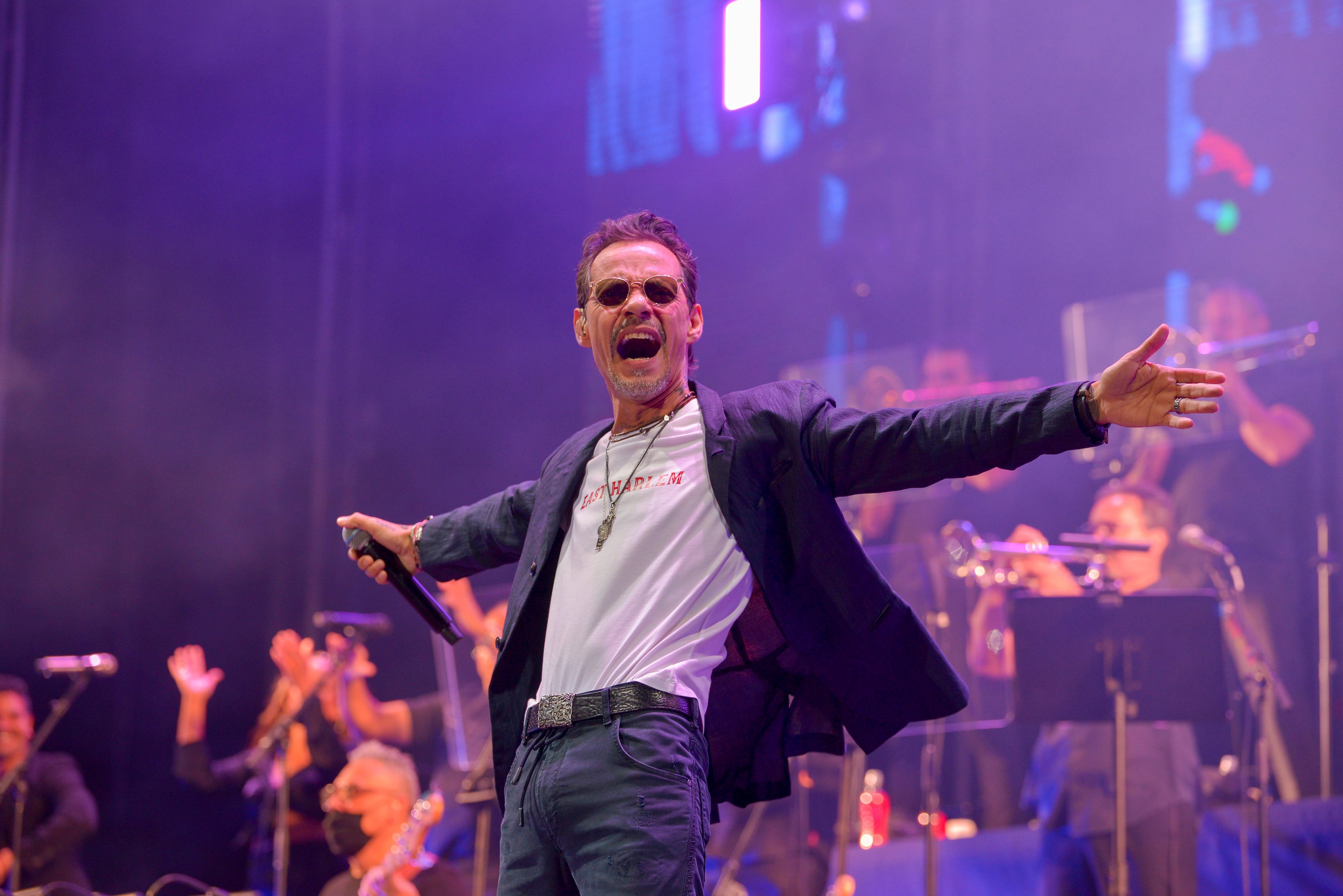 El cantante estadounidense de origen puertorriqueño Marc Anthony durante uno de sus conciertos