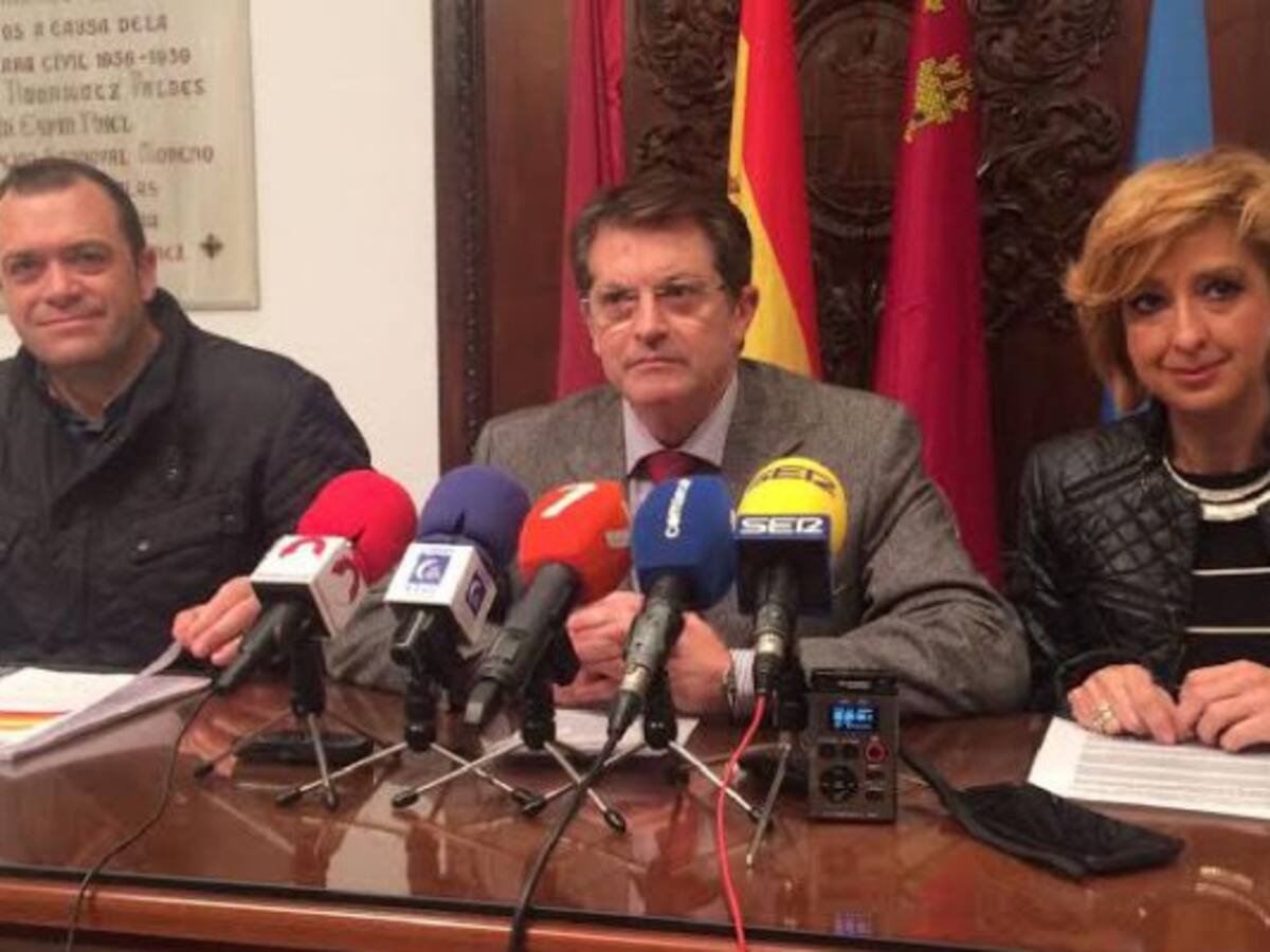 Jódar reclama el encauzamiento de la rambla de Biznaga y las presas que se prometieron