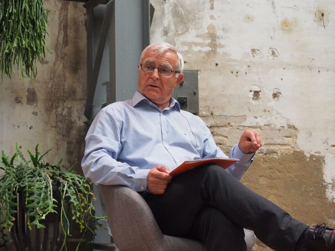 El candidato de Compromís, Joan Ribó, durante un acto en la Fábrica de Hielo de Valencia