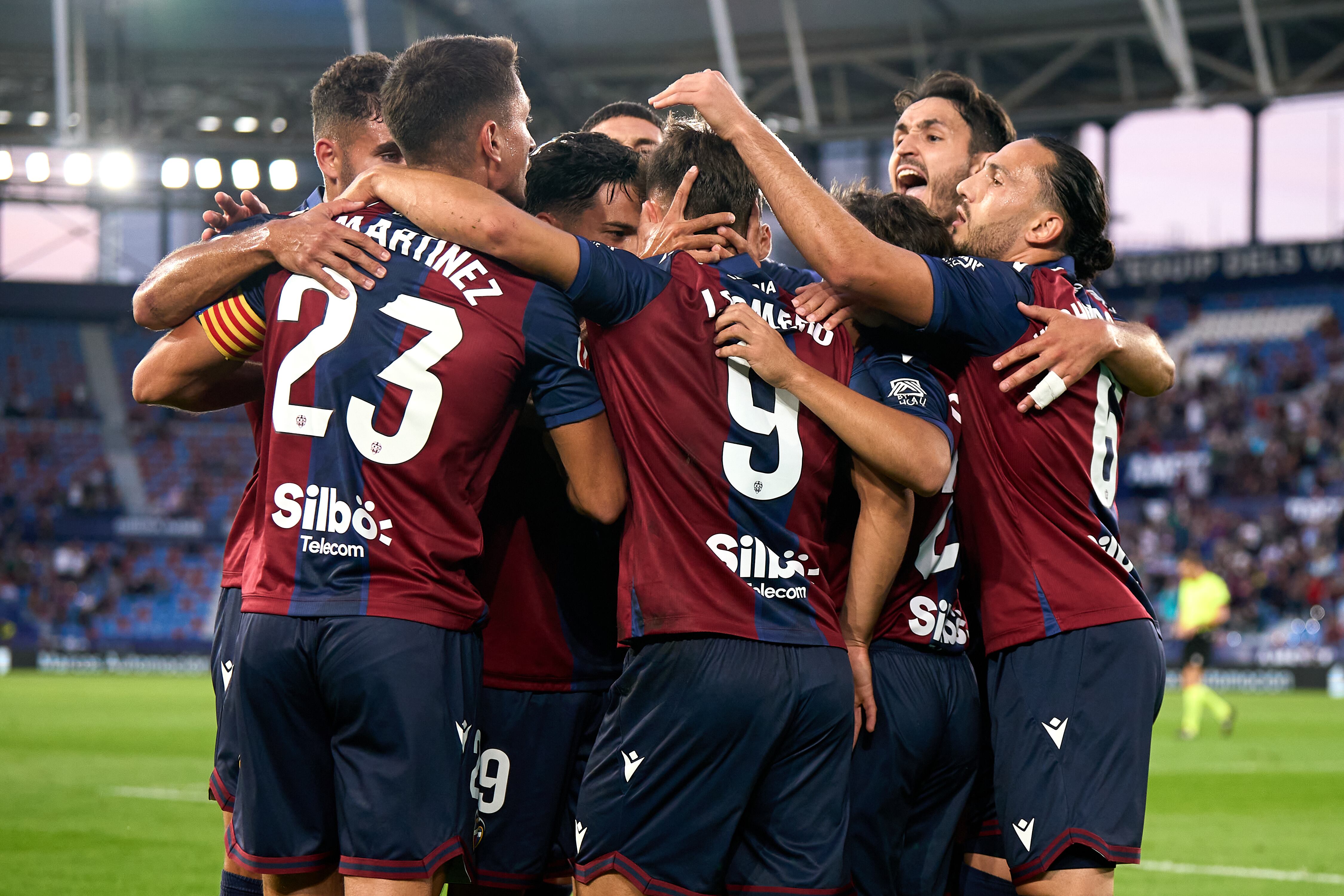 Levante UD v RC Deportivo - La Liga Hypermotion