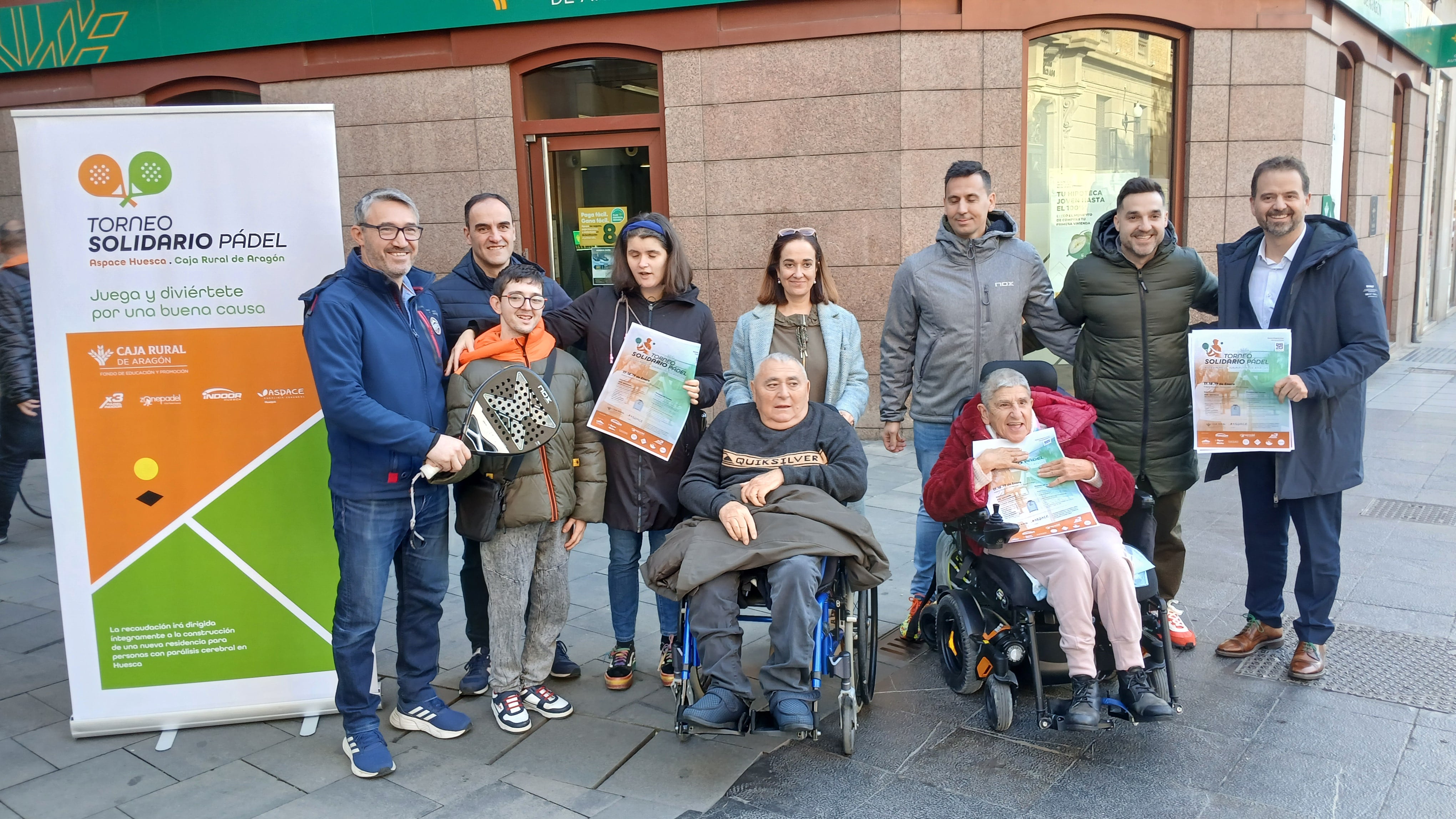 Presentación del torneo solidario de pádel en Huesca