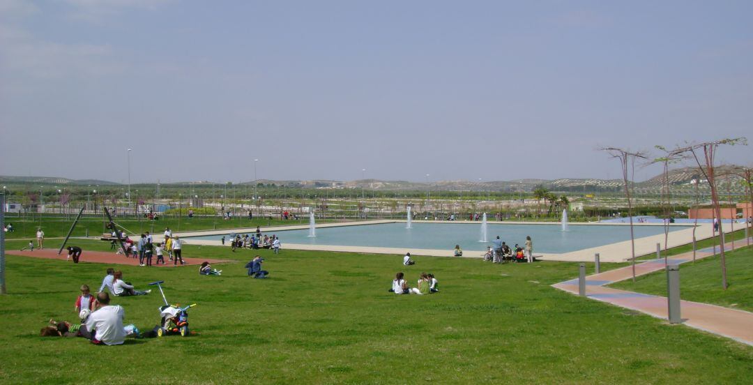 Los vecinos del Bulevar llevan tiempo pidiendo más vigilancia en el Parque de este barrio jiennense