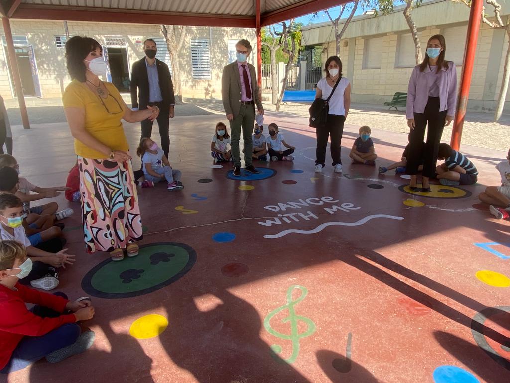 Los patios coeducativos quieren dar nuevos usos a los espacios al aire libre de los colegios públicos y escuelas infantiles