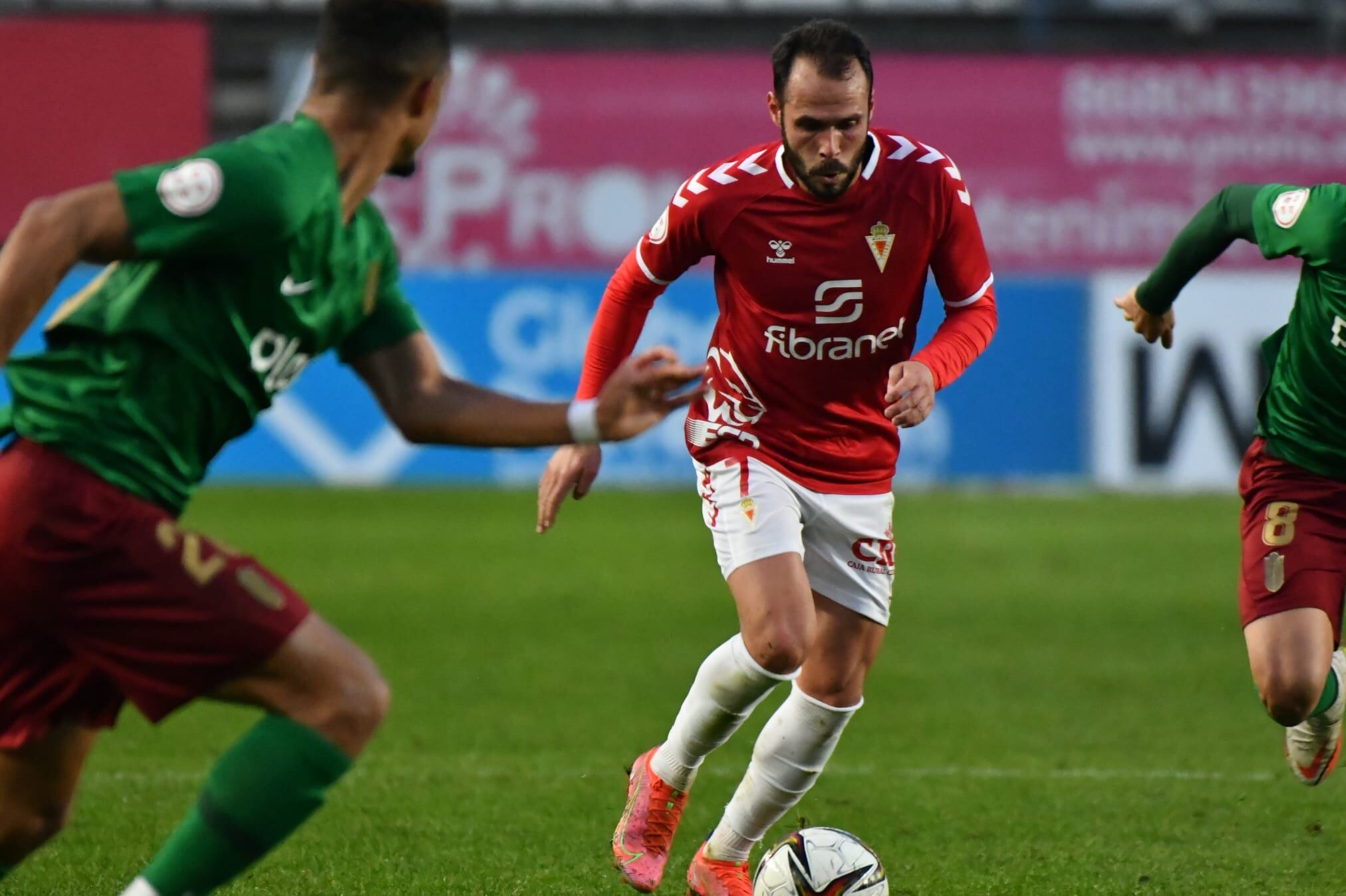 Santi Jara en su debut con el Real Murcia