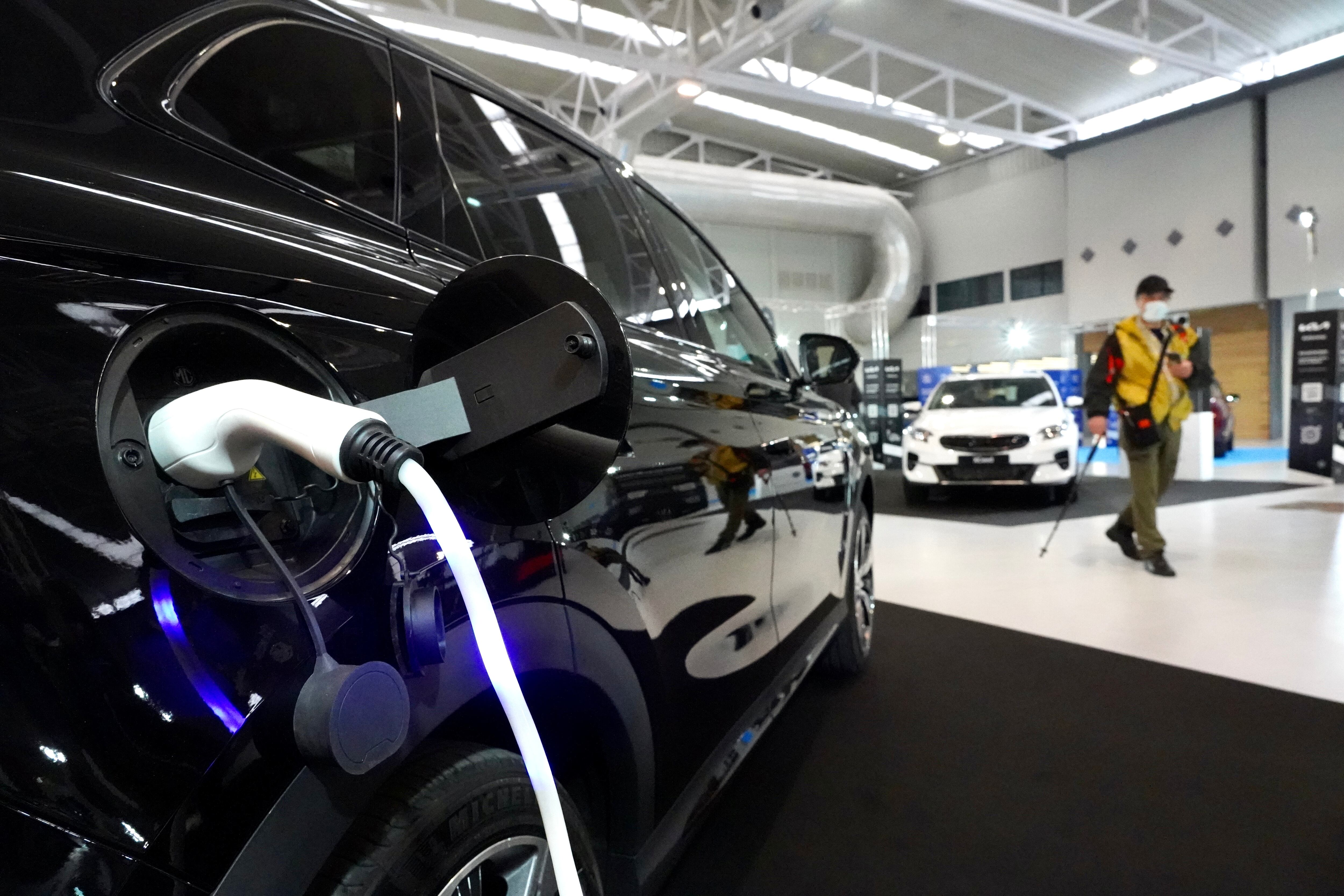 Salón del Vehículo Híbrido y Eléctrico