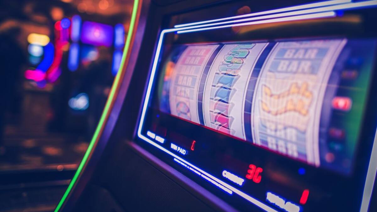 Barcelona prohíbe abrir nuevos locales de juego y apuestas para evitar adicciones