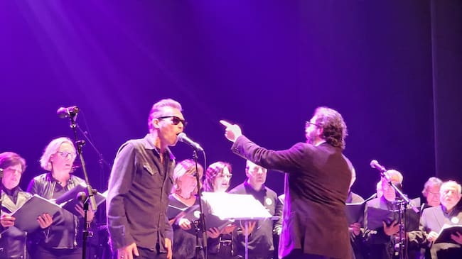 José Antonio García y Coro de Cámara de Granada