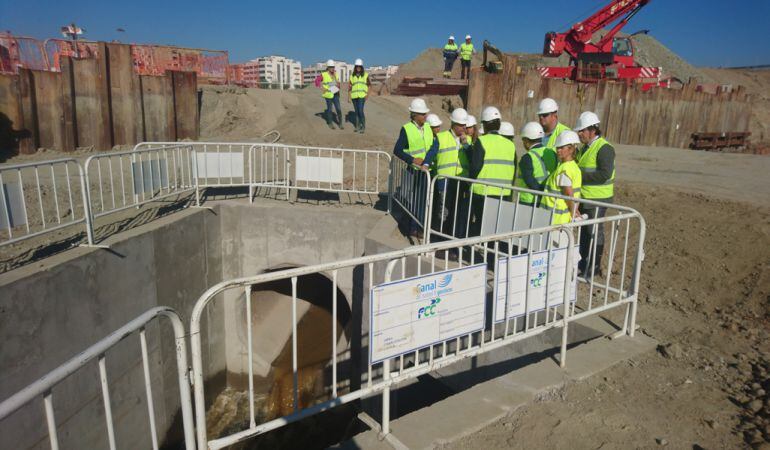 El portavoz del Gobierno de la Comunidad de Madrid visitando las obras