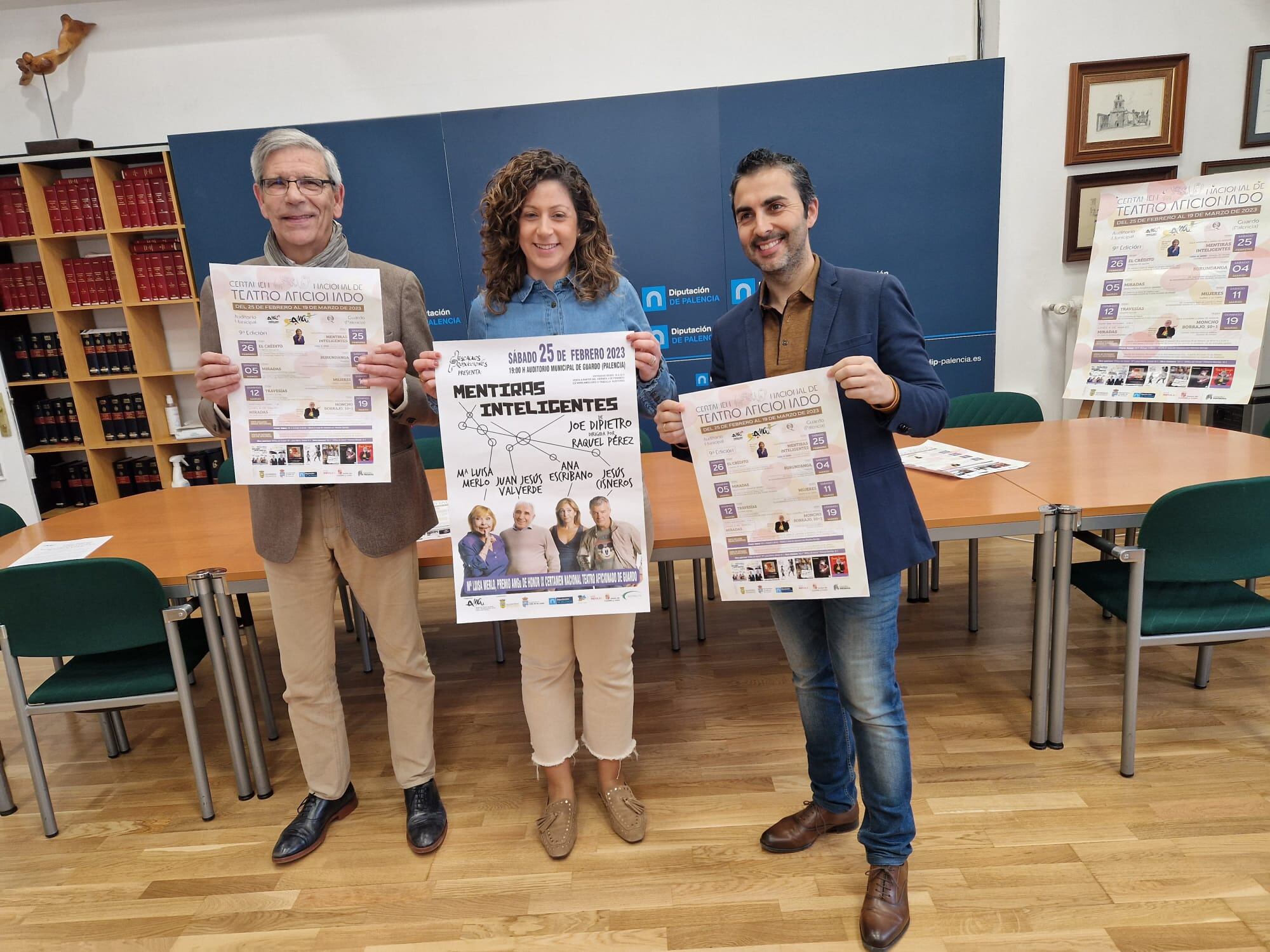 Presentación de los Premios AMGu en el Certamen de Teatro de Guardo