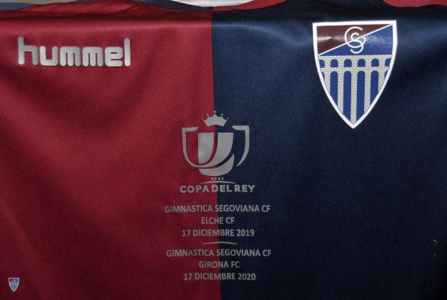 Detalle de la camiseta de la Copa de la Gimnástica Segoviana