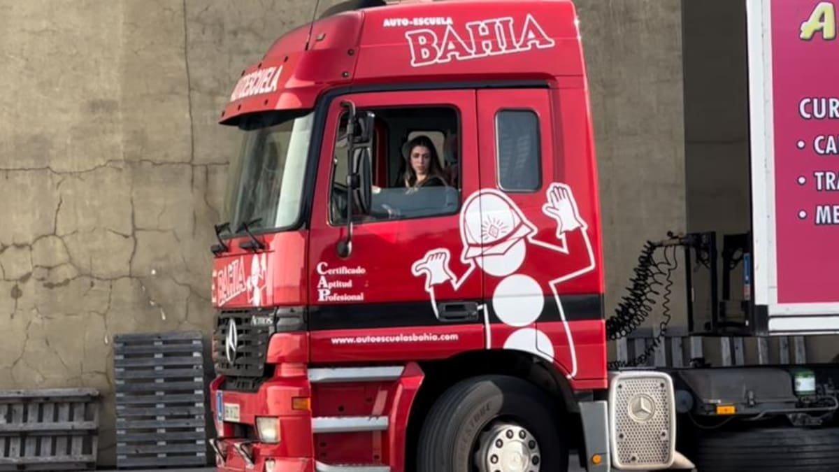Bárbara Núñez, becada para obtener el carnet de camión en Cantabria