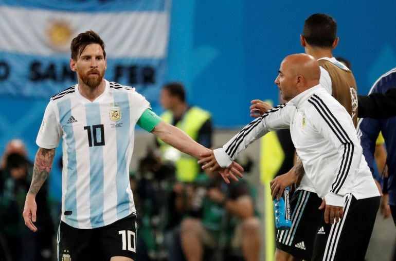 Imagen de Lionel Messi junto a Jorge Sampaoli.