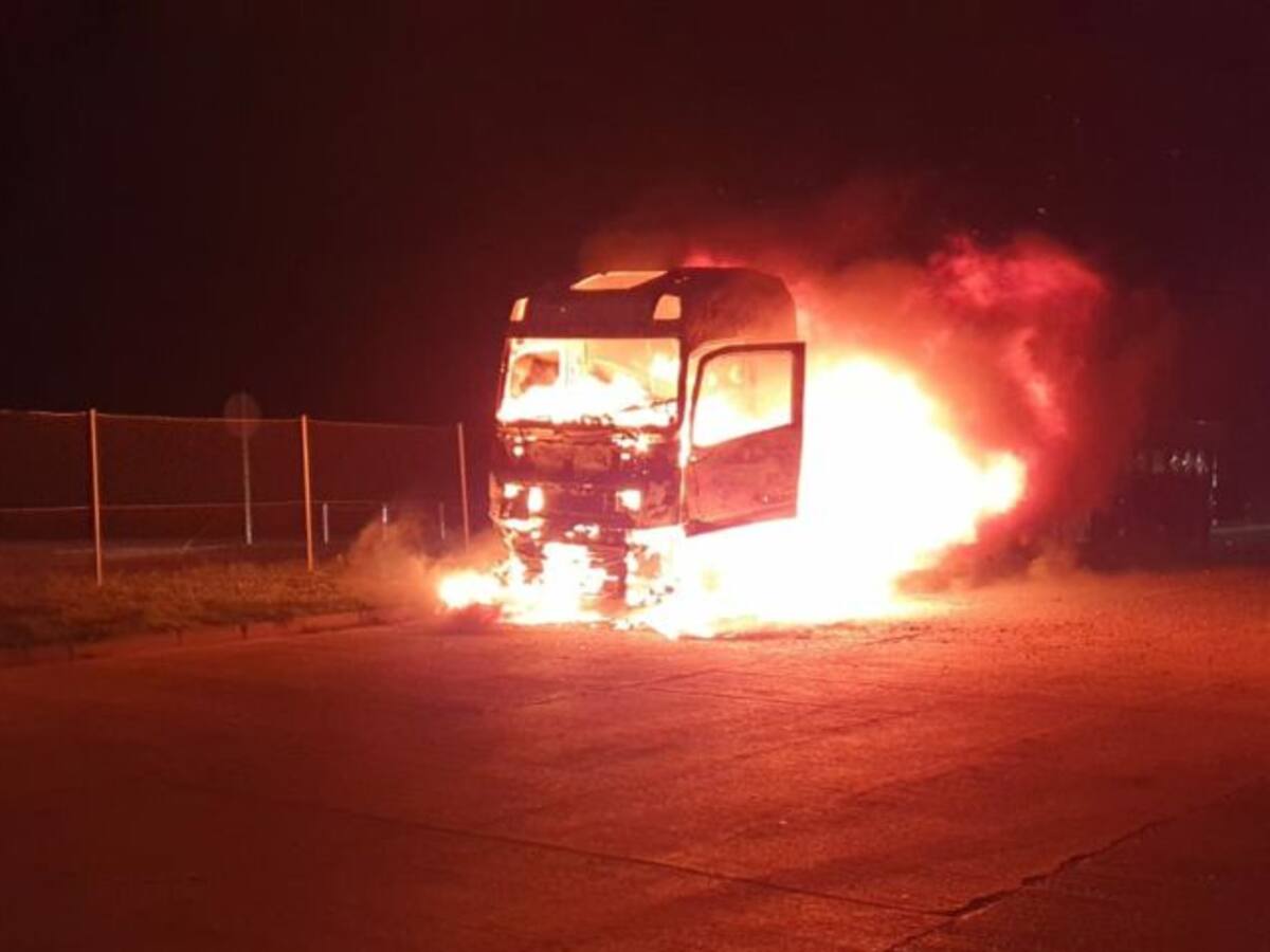 Fallece carbonizado al incendiarse su vehículo en el área de servicio de Zuasti