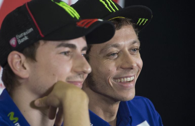 Los dos pilotos de Yamaha durante el GP de Australia