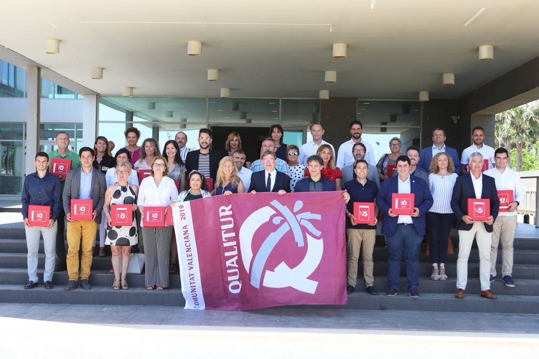 Entrega de la bandera Qualitur en el Cdt de Castelló