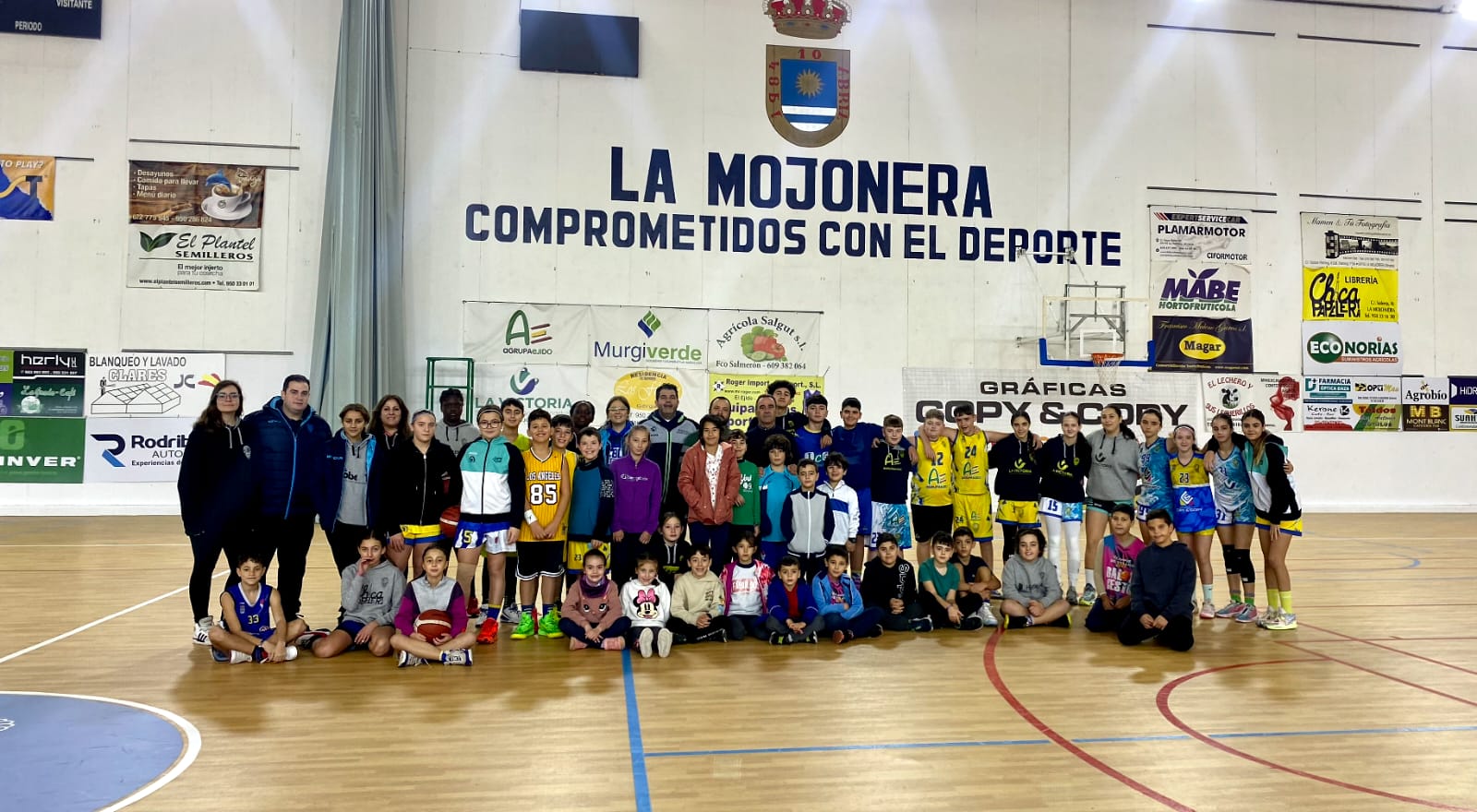 Éxito total de los campus de navidad y de tecnificación del Club Baloncesto La Mojonera.