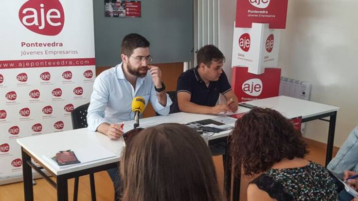 AJE quiere que los pequeños empresarios de Pontevedra se acerquen a los modelos de gestión de las grandes empresas