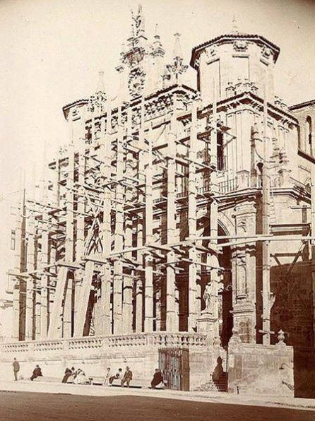 Obras de la fachada de la catedral de Cuenca.