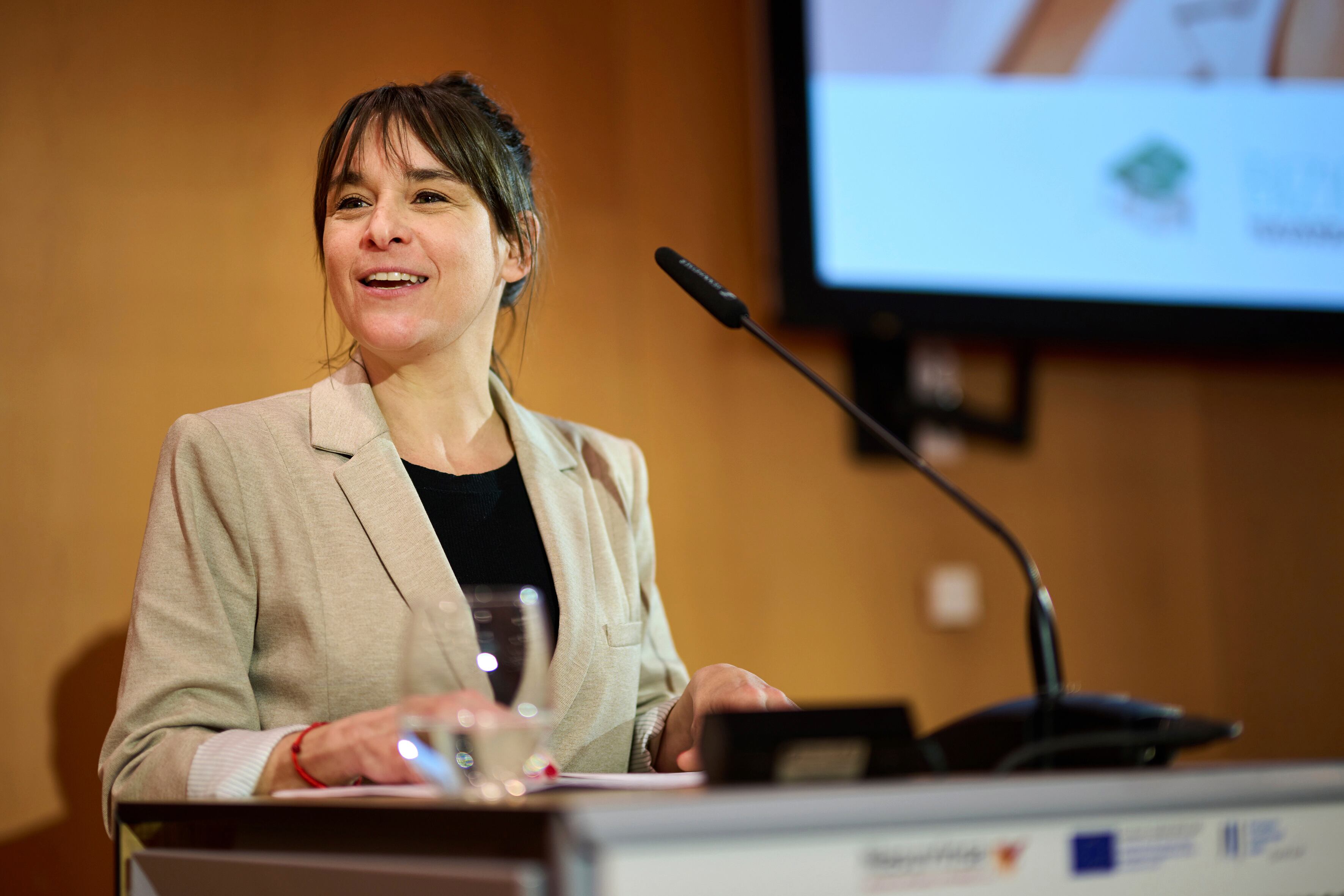 La vicepresidenta tercera del Gobierno de Navarra y consejera de Vivienda, Juventud y Políticas Migratorias, Begoña Alfaro