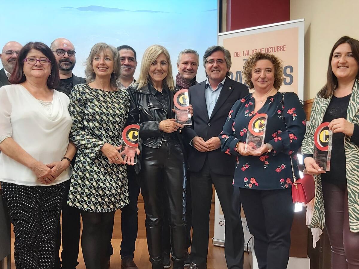 Carlos Regalos, Caperucita Rosa, Farmacia Penadés y Ana María Mateos de Art 23, ganadores de los premios de la Cámara de Comercio