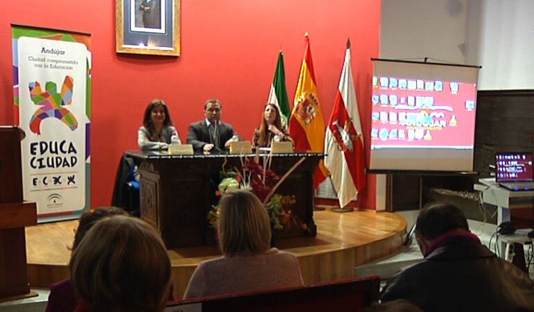 La Consejería de Educación de la Junta presenta el premio Educaciudad 2016 concedido al municipio de Andújar