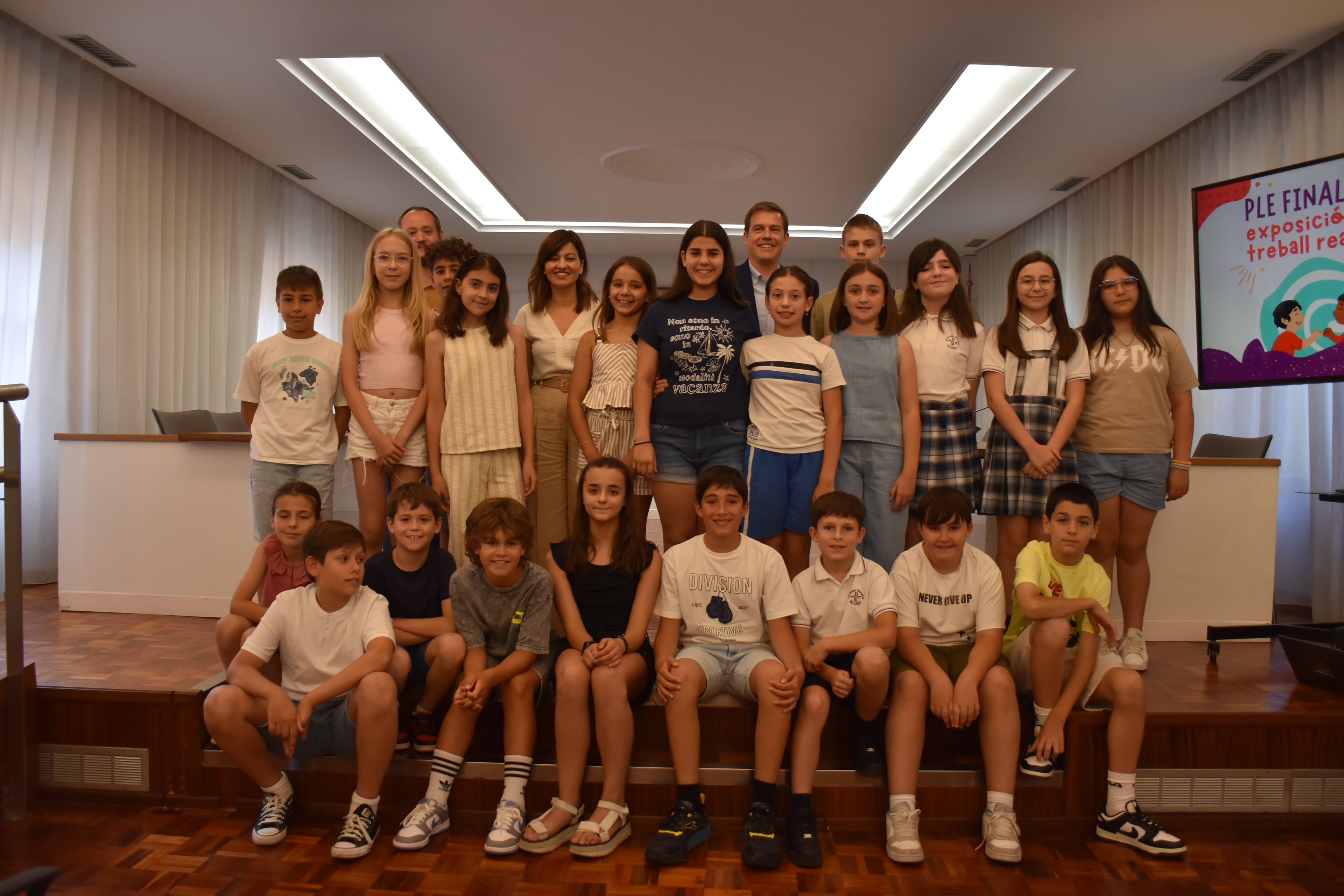 La Ministra Sira Rego, preside el último Consejo de Niños y Niñas de Xàtiva. Fuente: Ajuntament de Xàtiva