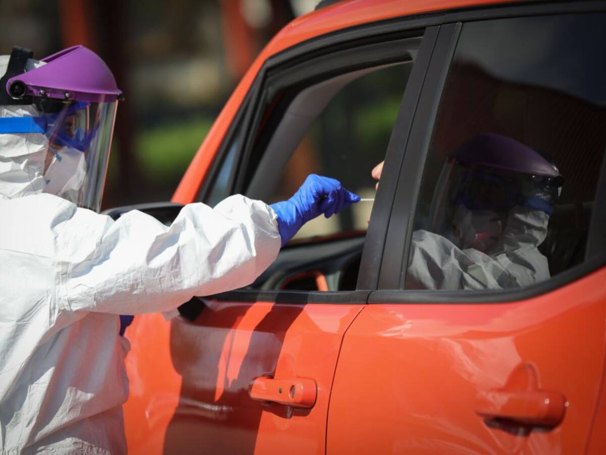 Andalucía registra un nuevo récord diario con 1.617 positivos en Covid-19 por PCR