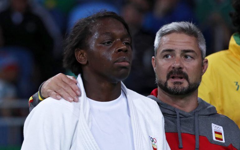 María Bernabeu de España tras perder ante Laura Vargas Koch de Alemania 