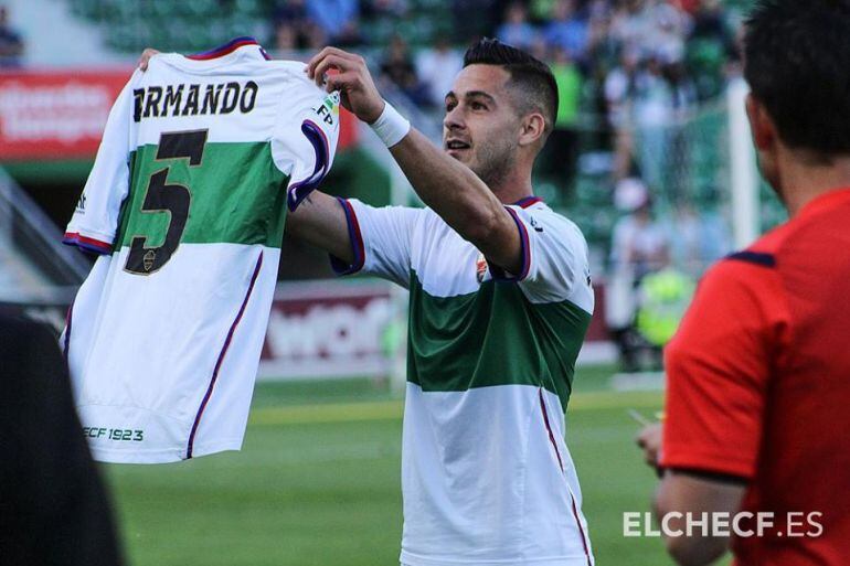 Sergio León dedicó su gol al capitán Armando que pasará por el quirófano