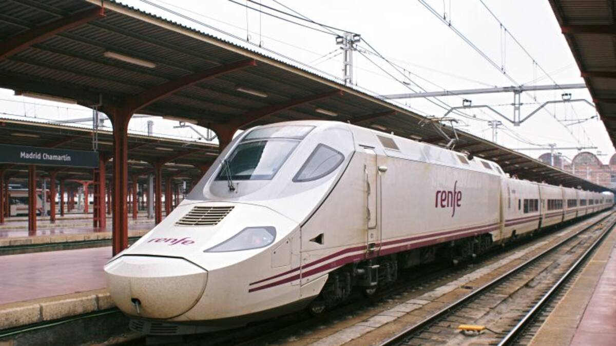 Nuevo movimiento en los trenes de Salamanca a Madrid: se retrasa una de las frecuencias