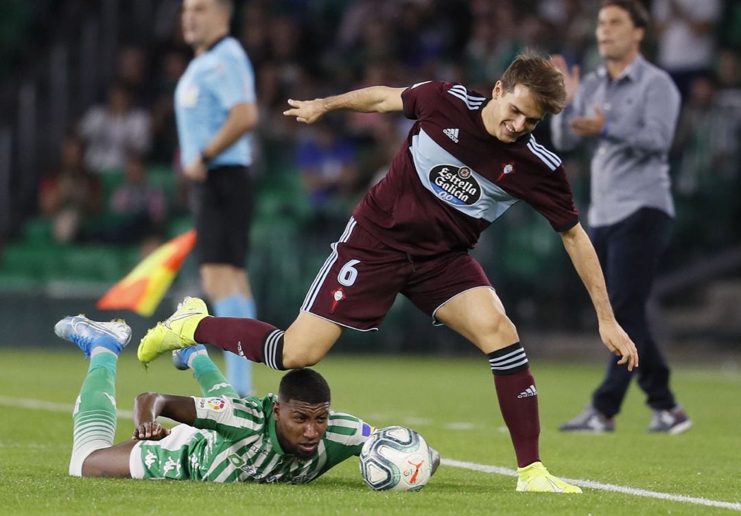 Denis y Emerson en un instante del Betis Celta