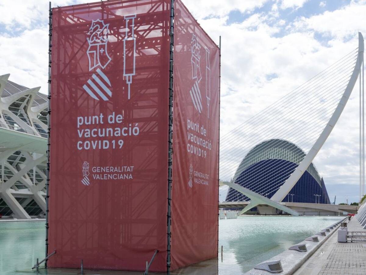 Sanidad notifica 1.092 contagios y 10 muertes por covid desde el lunes