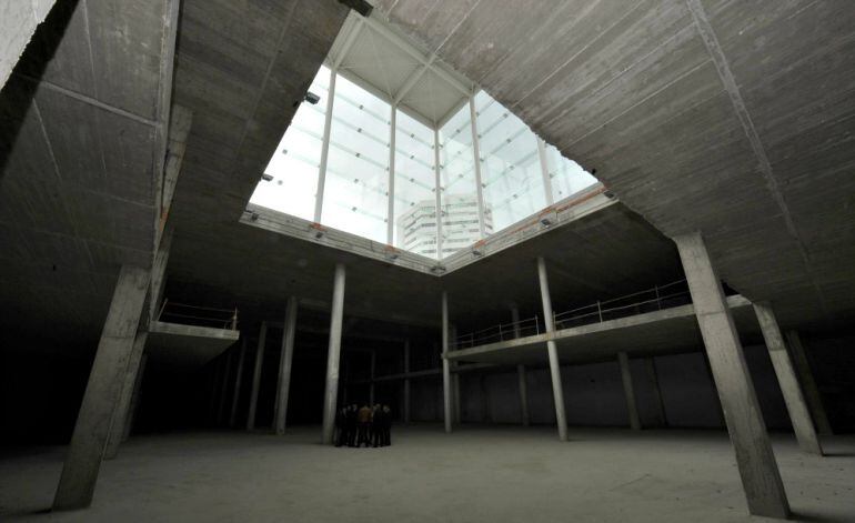 Interior del edificio del Cubo en la esquina del Puerto de Málaga