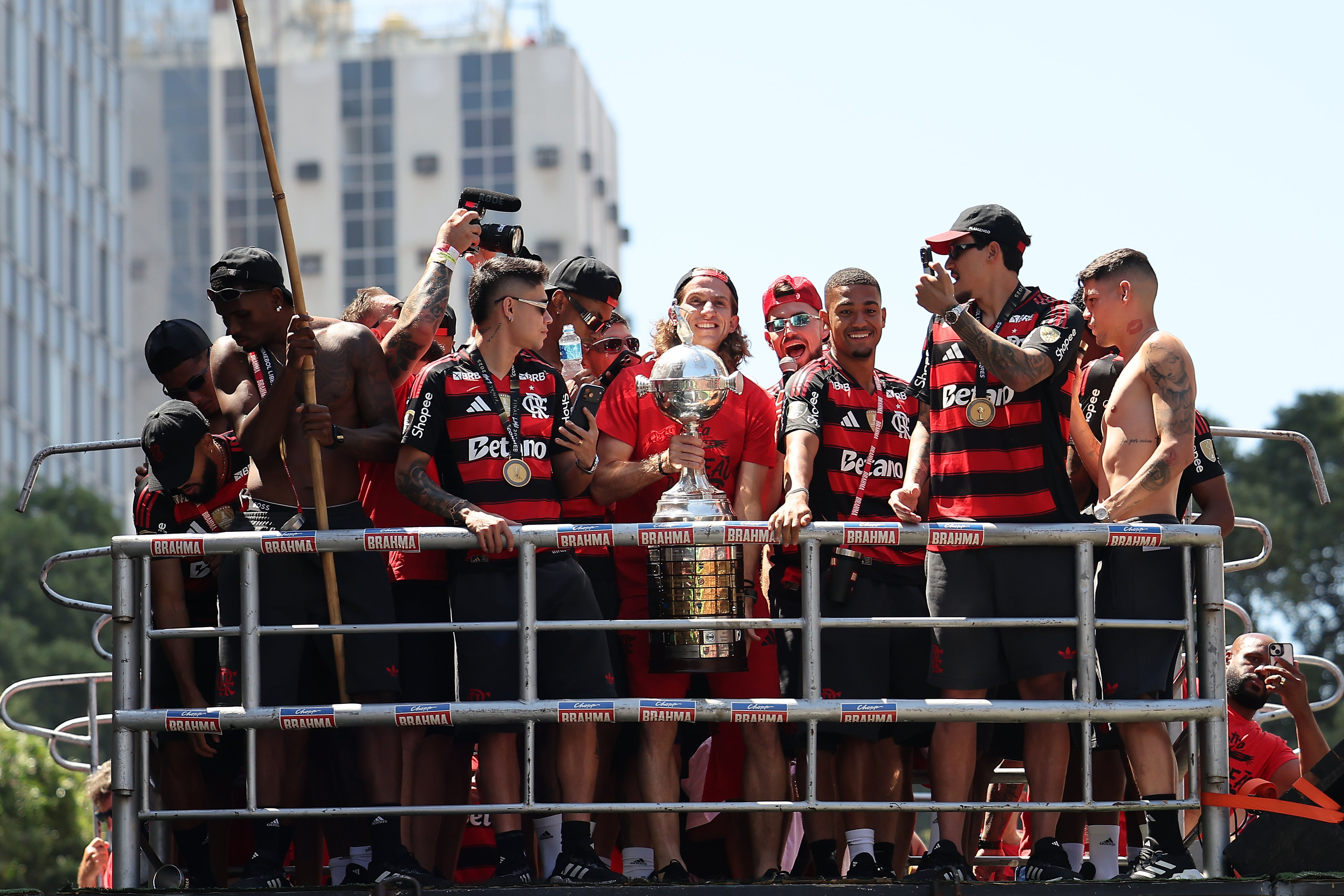 Flamengo, con Filipe a la cabeza, celebra la Copa Libertadores (Wagner Meier/Getty Images).