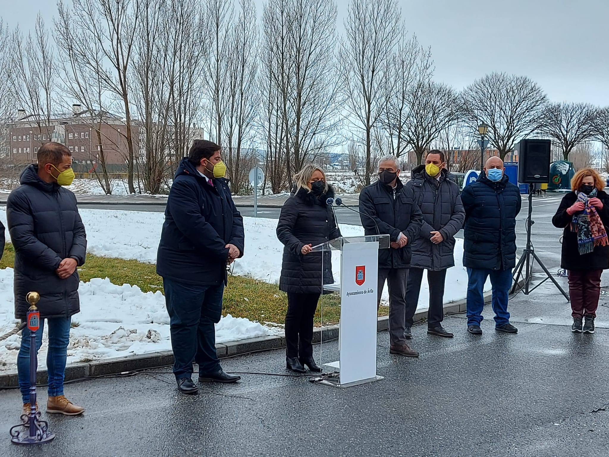 Mari Mar Blanco, presidenta de la Fundación Miguel Ángel Blanco, inaugura el monolito en recuerdo de su hermano y de todas las víctimas del terrorismo