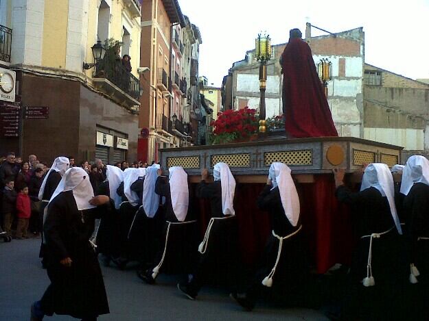 Cofradía del Santo Cristo de Los Gitanos de Huesca