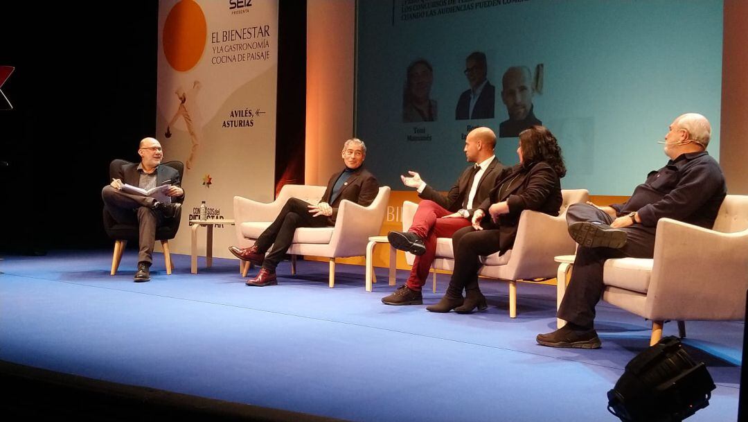 Toni Massanés. Boris Izaguirre, Gonzalo Miró, Mayte Carreño y Fernando Huidobro, protagonistas de la tercera ponencia del congreso. 