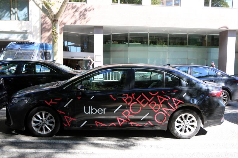 Coche de Uber en Barcelona.
