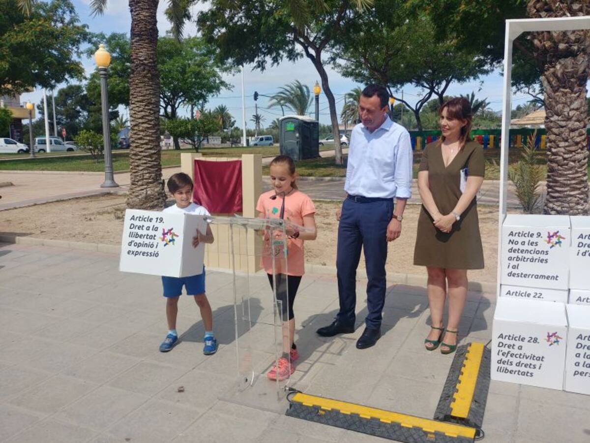 Inauguran el Jardín de los Derechos Humanos