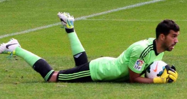 Fernando Pacheco, durante un partido con la camiseta del Real Madrid