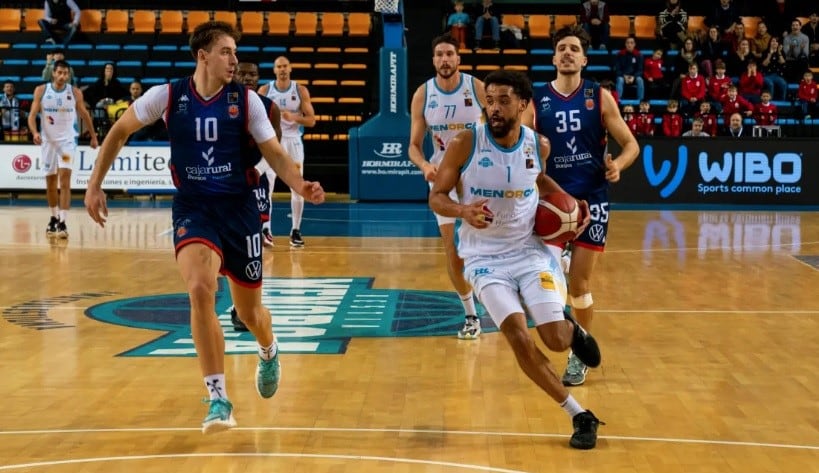 El jugador amb passaport finès va jugar uns mesos amb l'Hestia a la LEB Or aquesta temporada.