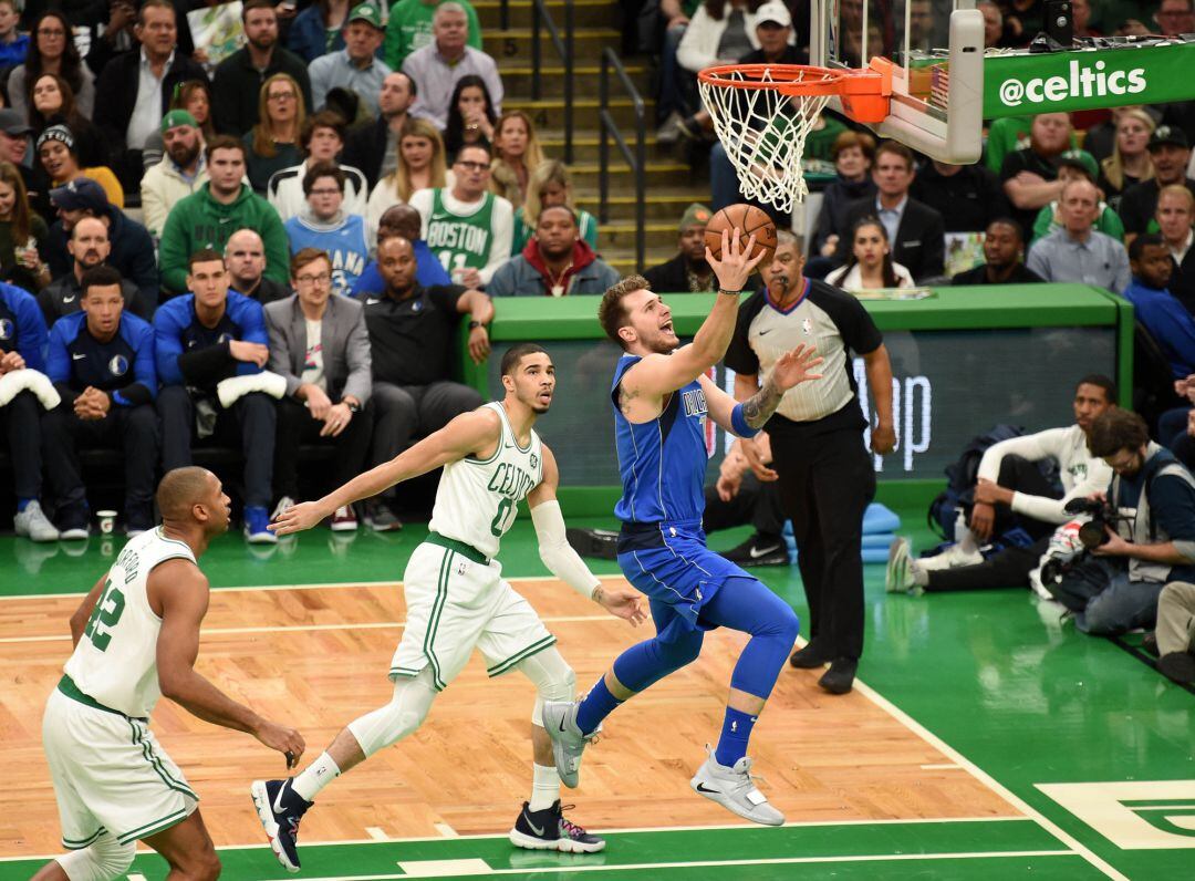 Doncic anota en el Garden