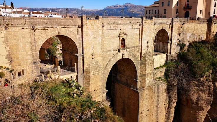 "La mujer que murió en el Tajo iba sola y sufrió la caída antes de iniciar la Vía Ferrata"