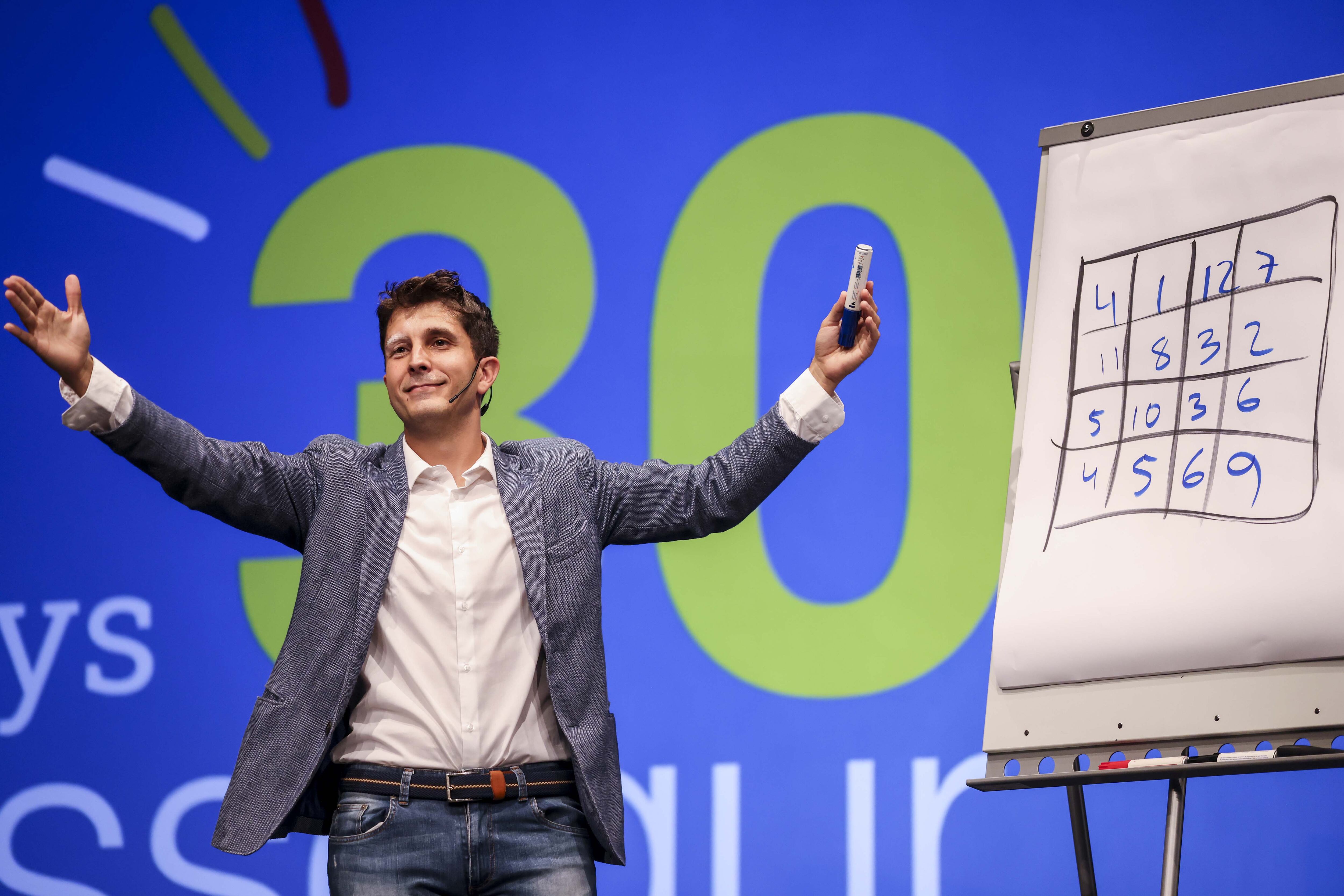 Jorge Luengo al 30 aniversari d'Assegur.