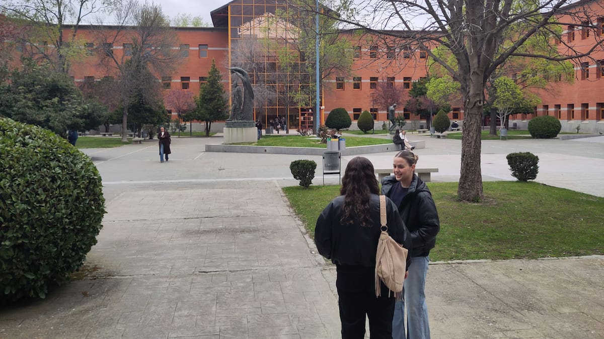 Abierto el plazo de solicitud de becas 2026-2027 en Galicia: requisitos y beneficiarios