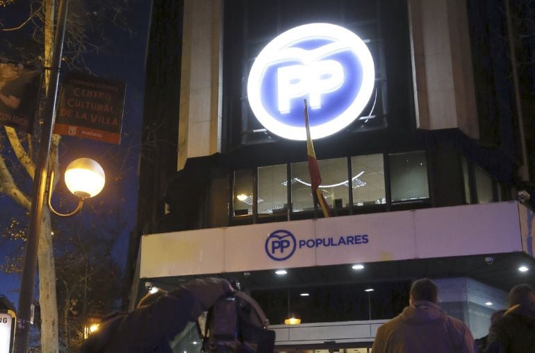 Fachada de la sede del Partido Popular en la calle Genova