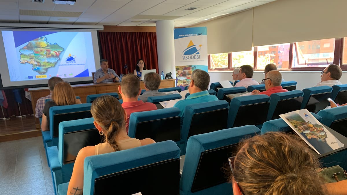 Asodebi llevará a las zonas rurales hacia el 2030 con un reparto de fondos que solo será "un parche" si las administraciones eliminan los servicios básicos