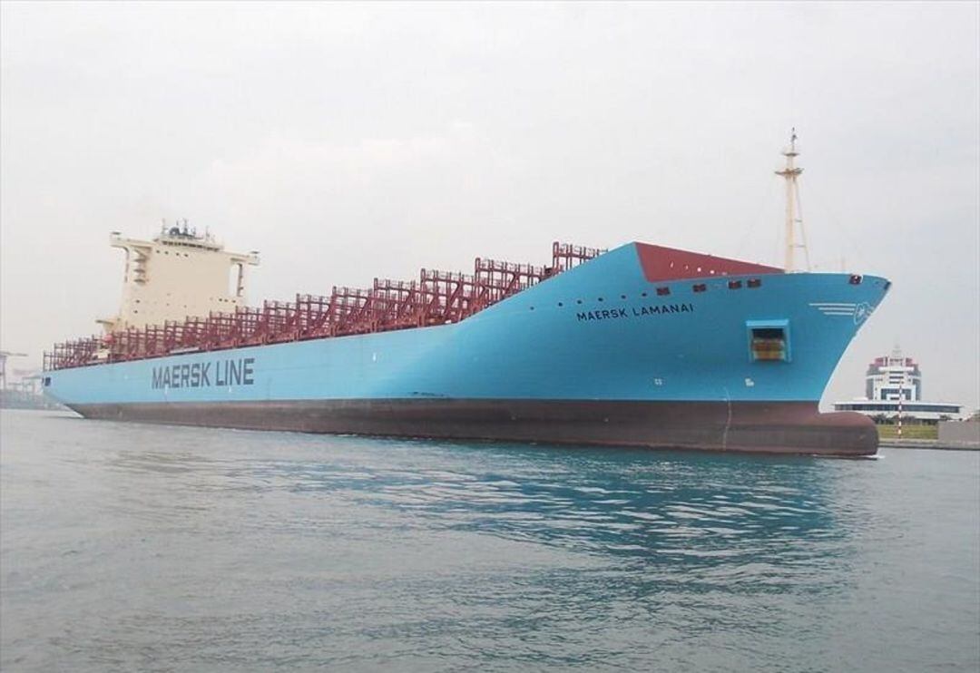 Buque Maersk Lamanai.
